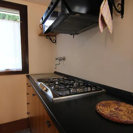 Luxurious In Vo With Garden بيت للعطل