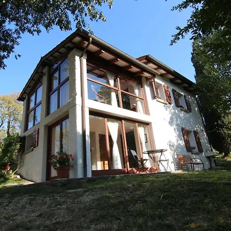 بيت للعطل Luxurious In Vo With Garden *