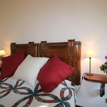 Holiday home Luxurious Cottage In Vo With Garden Boccon